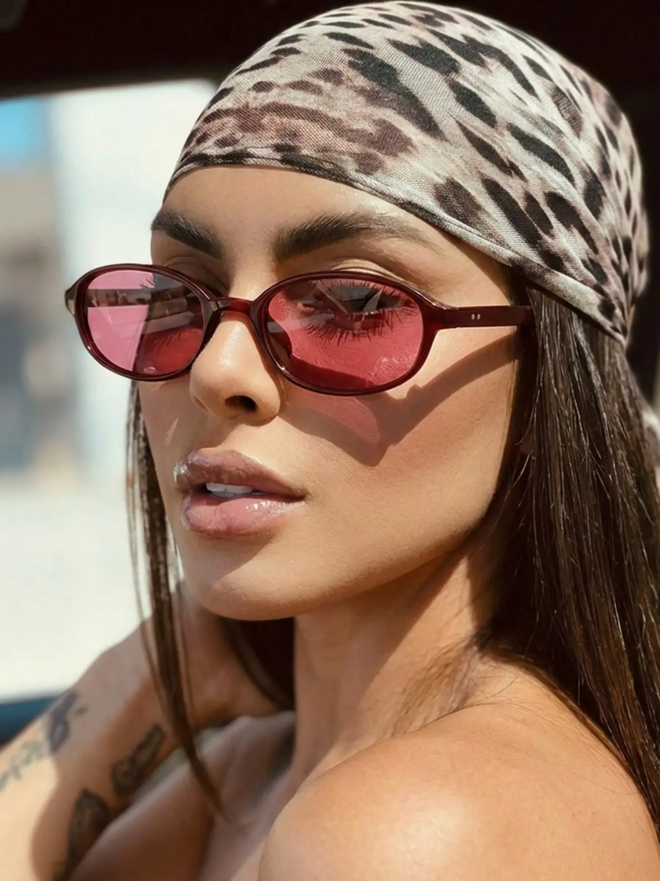 1 Pair of Fashionable Glasses Trendy Beach Eyewear with Solid Frame Vintage Color and Oval Shape PC for Women Fashionable Sunglasses Fashion Shades Stylish Shades Summer Trendy Sunglasses