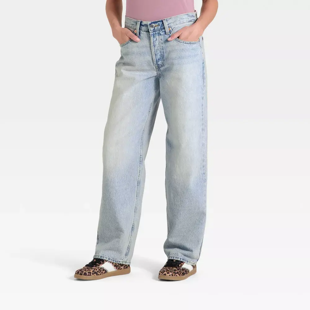Women's Mid-Rise 90's Baggy Cotton Jeans - Universal Thread Light Wash 16, Cotton Fabric Garment Bottom with Buttons