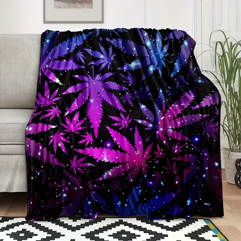 Versatile Leaf Star Print Flannel Blanket Soft Warm Double Sided for Sofa Bed Office Camping Travel Machine Washable Birthday Christmas Halloween Thanksgiving Gift