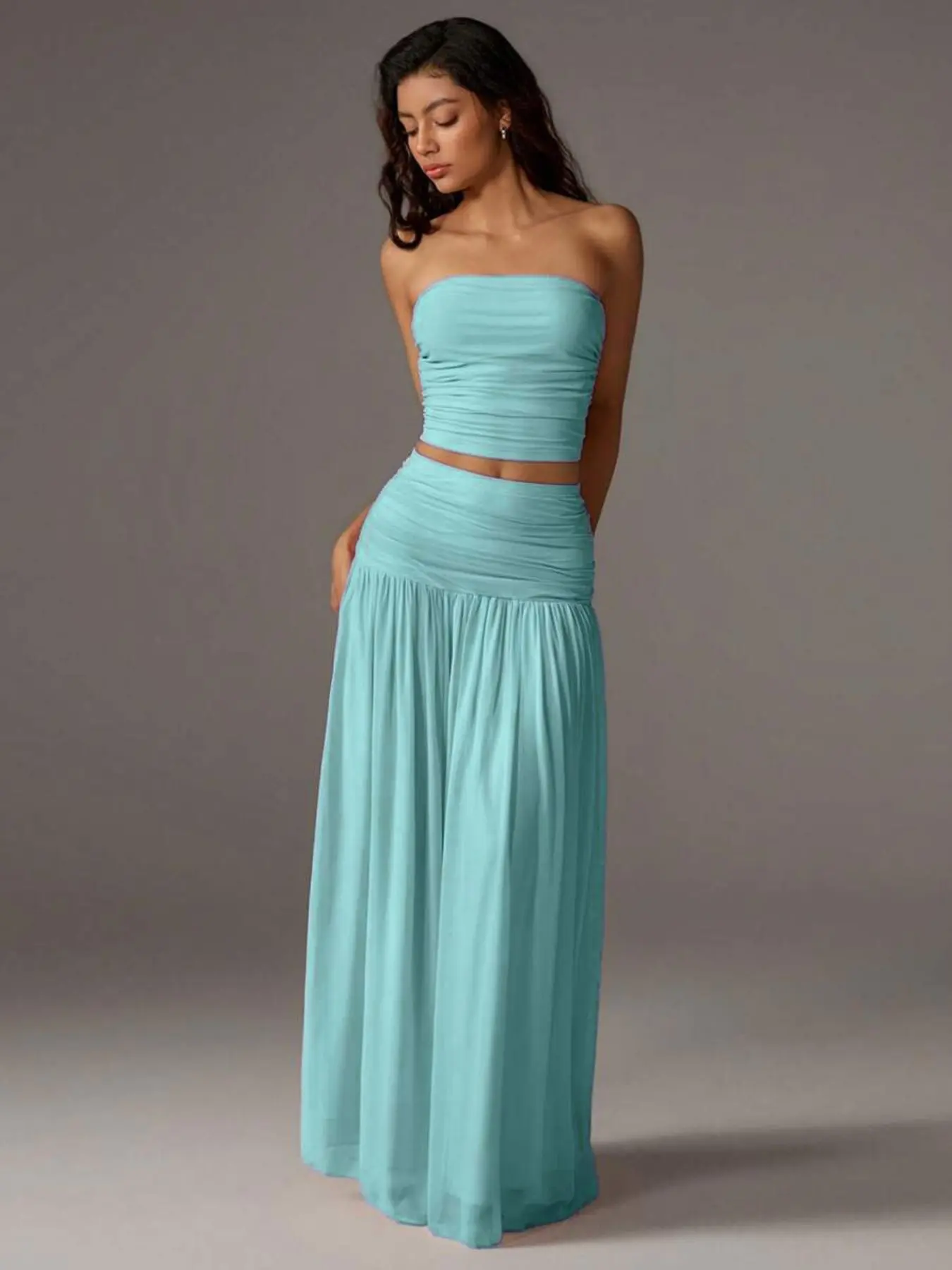Women's Mesh Solid Color Halter Top and Long Skirt Two-Piece Set, Chic Elegant Formal Slim-Fitting Plain Pattern, Perfect for Special Occasions Outfit Clothes