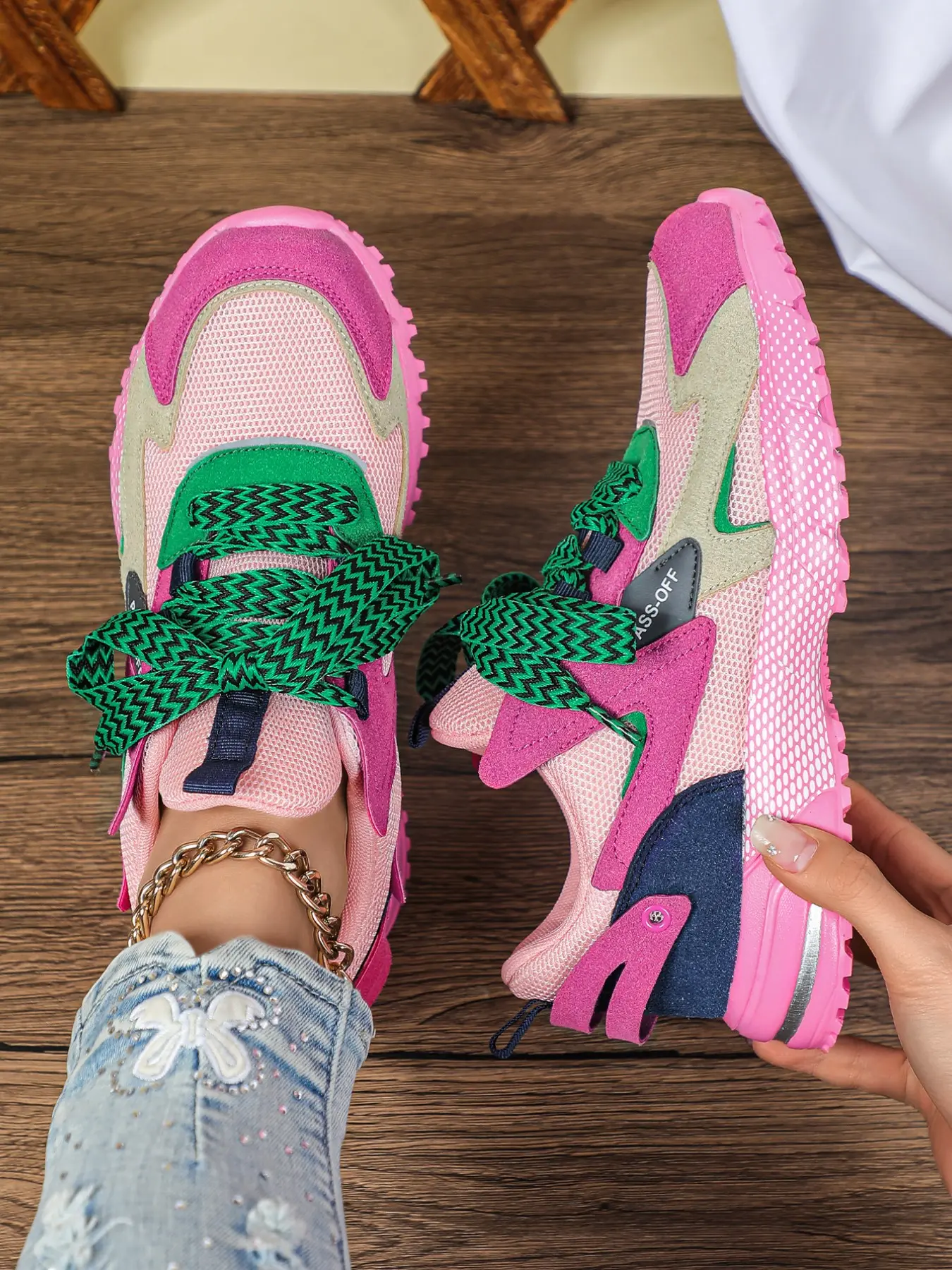 Women's New Color-Block Breathable Casual Sport Sneakers for All Seasons, Colorblock Casual Sneakers, Low-Top Slip-On Skate Shoes with Round Toe, Comfortable Eva Sole for Daily, Travel, Beach and Outdoor Activities