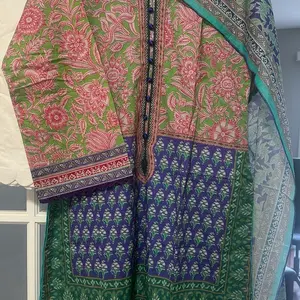 Sana Safinaz 3pcs Lawn Digital Printed Spring to Summer Fashion Set with Vibrant Floral Patterns and Colorful Accents