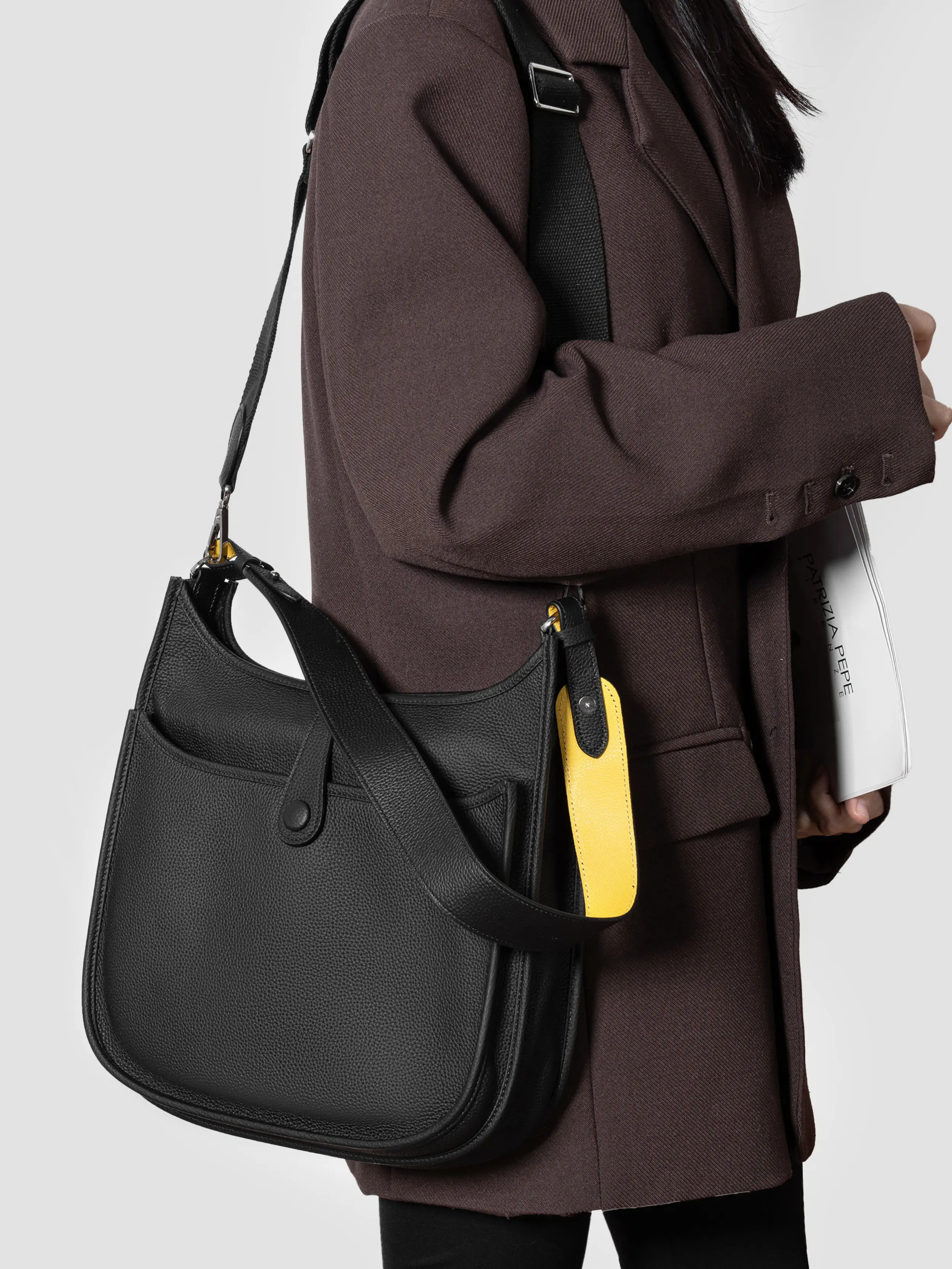 Unisex Crossbody Bag, Lightweight Travel Shoulder Bag, Large Capacity Leather Handbag, Casual Style for Men & Women, Leather Shoulder Bags