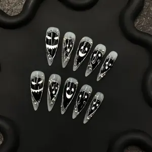 The Nail Art QueenGlitter overload = happiness overload 🌟 acrylic handmade pressacrylic handmade press btartboxnails xcoattips