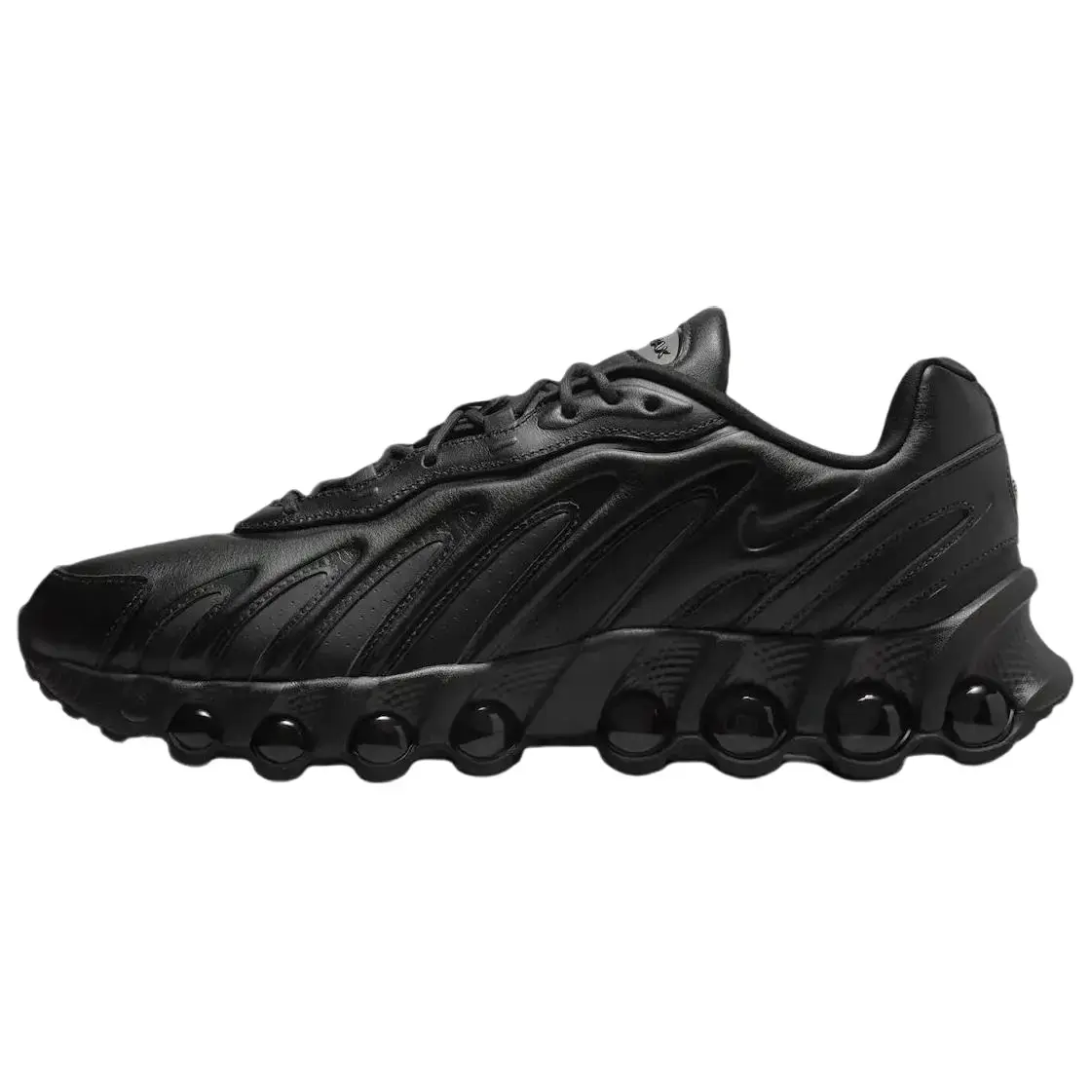 NIKE Men's Air Max DN8 SP - Black Leather Modern Sports Sneaker with Impact Protection, Secure Fit, Male, Sporting, Athletic