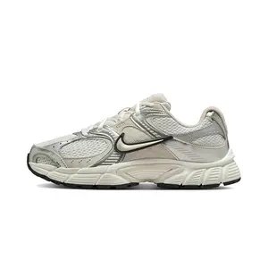 V5 RNR "Light Orewood Brown" HQ7901 104