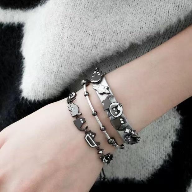 Y2K Cute Night Owl Cat Bracelet Sweet Cool Kitten Leather Bangle for Women Girls Unique Playful Jewelry Gift