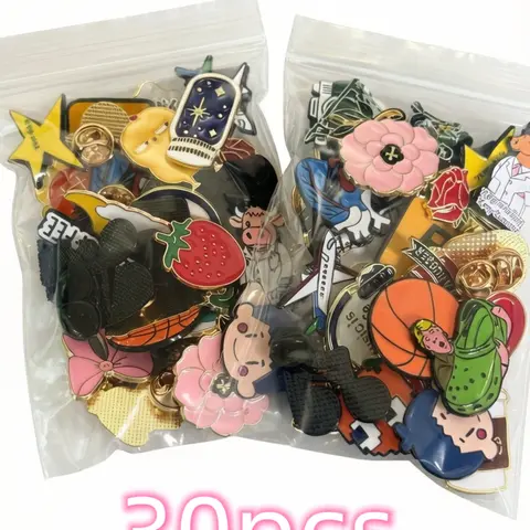 30 PCS Random Japanese-Style Cute Brooches, Decorative Fashion Accessory for Bags, Clothes & More