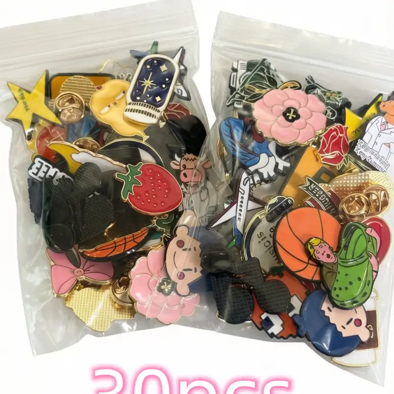 30 PCS Random Japanese-Style Cute Brooches, Decorative Fashion Accessory for Bags, Clothes & More