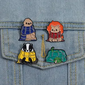 4pcs Cartoon cute small animals with scarves, creative animal accessories, metal brooches, cool accessory badges