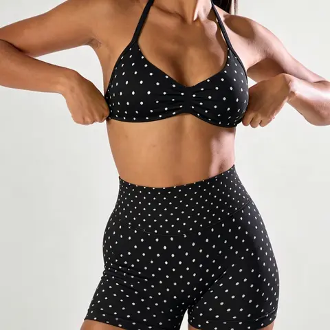 Women's Black White Polka Dot Halter Gym Yoga Outfit Set, High Waist Sports Shorts, All Season Fitness Running Athletic Activewear, Women Workout Clothes