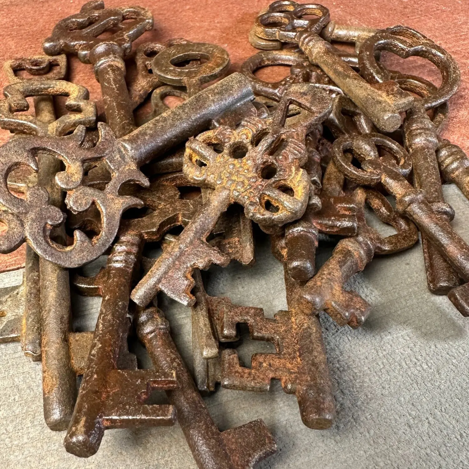 Antique Finish 19th-Century Iron Keys Set - Assorted Lot of 25, Rustic, Distressed, Motorcycle Locks & Security Accessory, Home Decor