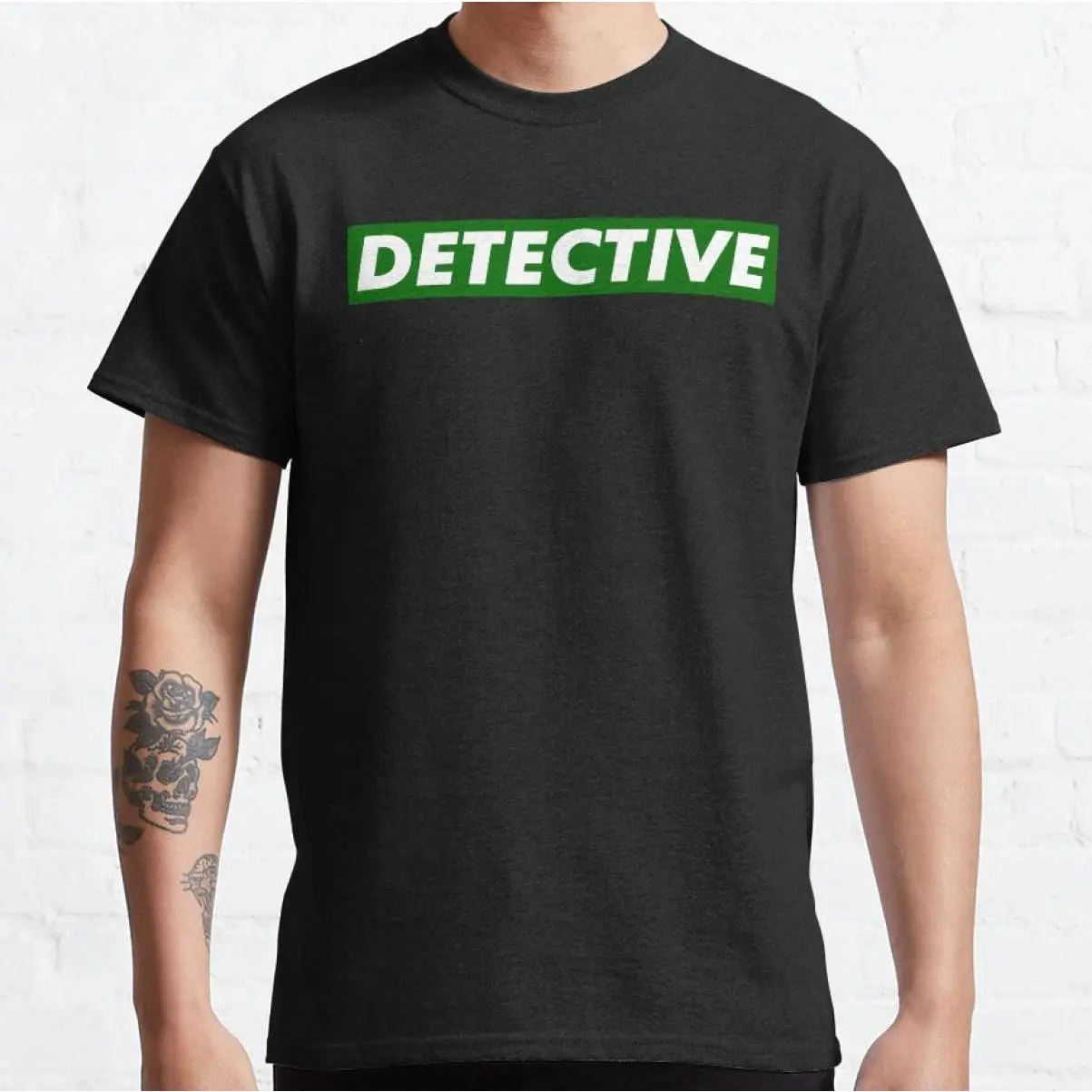 DETECTIVE Classic T-Shirt
