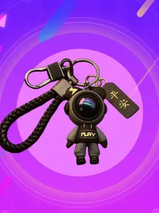 Astronaut Design Keychain Pendant, Cute Keychain for Car Keys for Men & Women, Universal Car Interior Decoration Accessories