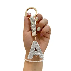 Artificial Rhinestone Letter Decor Car Keychain, Car Interior Decoration Pendant, Fashionable Car Keychain for Women & Girls, Car Decoration Accessories, Men Gifts