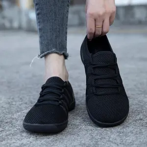 Women's Non-Slip Wide-Toe Box Sneakers - Barefoot Zero-Drop Slip-On Low-Top Shoes For Beach Outdoor Running Walking