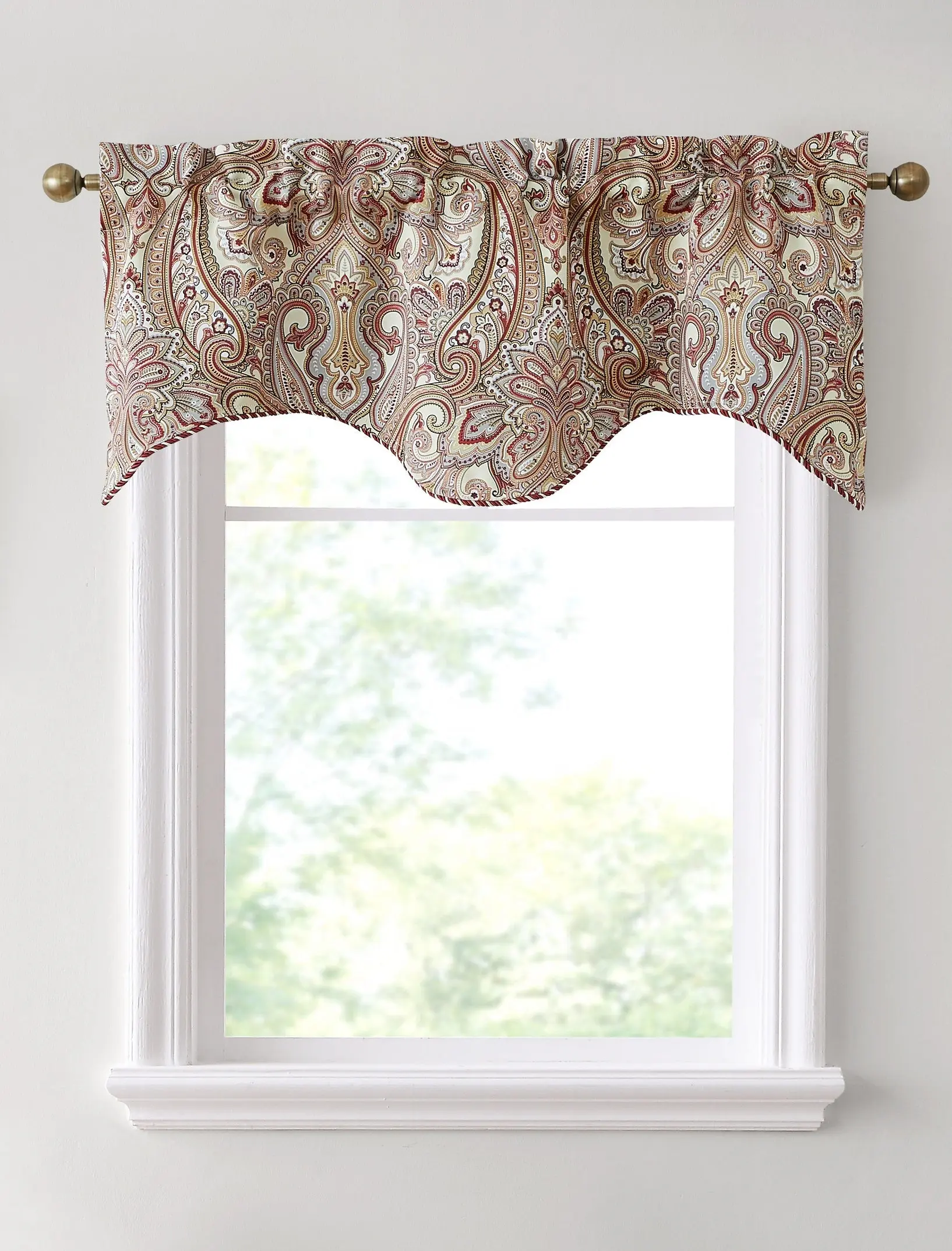Lowes - Paris Paisley Floral Scalloped Curtain Valance - 50 W x 20 L In