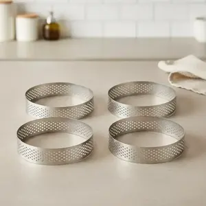 Stainless Steel Round Tart Ring Metal Perforated Cake Mold Pastry Molud for Circle Tartlet French Dessert Small Fruit Tarte Crust Baking Utensils Supplies