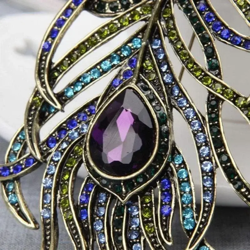 Hot Fashionable Gemstone Peacock Feather Brooch Vintage Style Multi-color Jewelry Rhinestone Chest Trendy Personalized Birthday Christmas Gift 2025