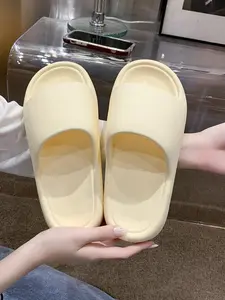 Summer New Fashion Thick Sole Home Anti-Slip Plastic Slippers, Casual Style, Less Than Ankle Height, Comfortable Indoor Shoes