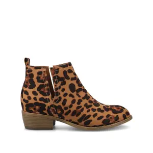 RIMI BLOCK HEELED BOOTIES IN WIDE - Leopard