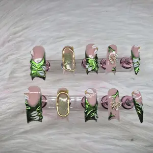 Mirical Flower Press On Nails