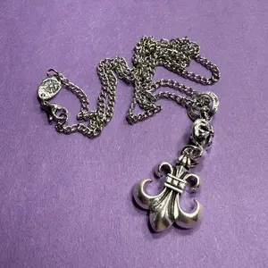 Heavyweight Flower Necklace Vintage 50cm Unisex Stainless Steel Chain Jewelry with Unique Floral Design for Men and Women