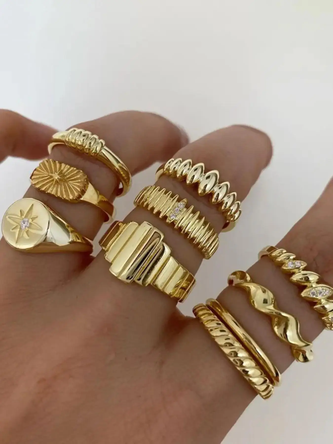 Fashion Eye Design Rhinestone Decorated Ring Stack, 10pcs/set Casual and Versatile Rings Jewelry for Women, Simple All-match Fashion Cute Accessories