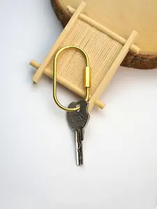 O-shaped Lock Keychain, Carabiner Survival Camping Equipment Buckle Hook Key Ring for Men, Metal Keychain for Car, Key Ring for Car, Bag, Backpack, Hanging Ornament, Stylish Keychain