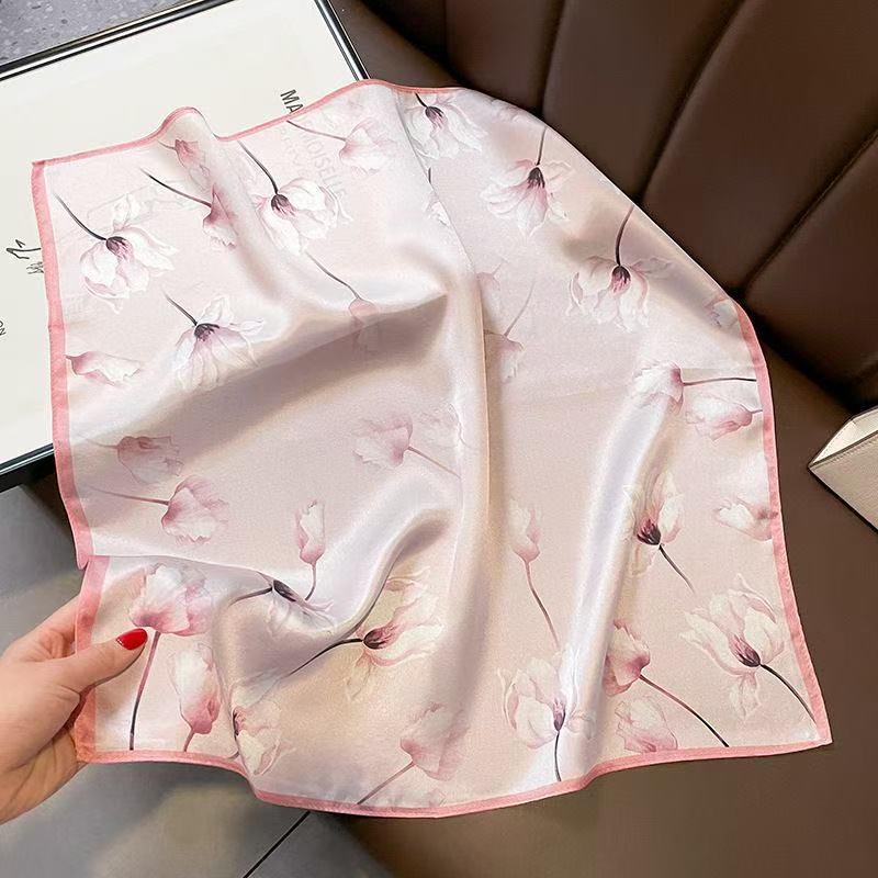 Women’s silk scarf, headscarf, handkerchief, faux silk scarf, silk scarf, pink handkerchief/scarf, women’s neck wrap. Headscarf for sleeping, elegant decoration