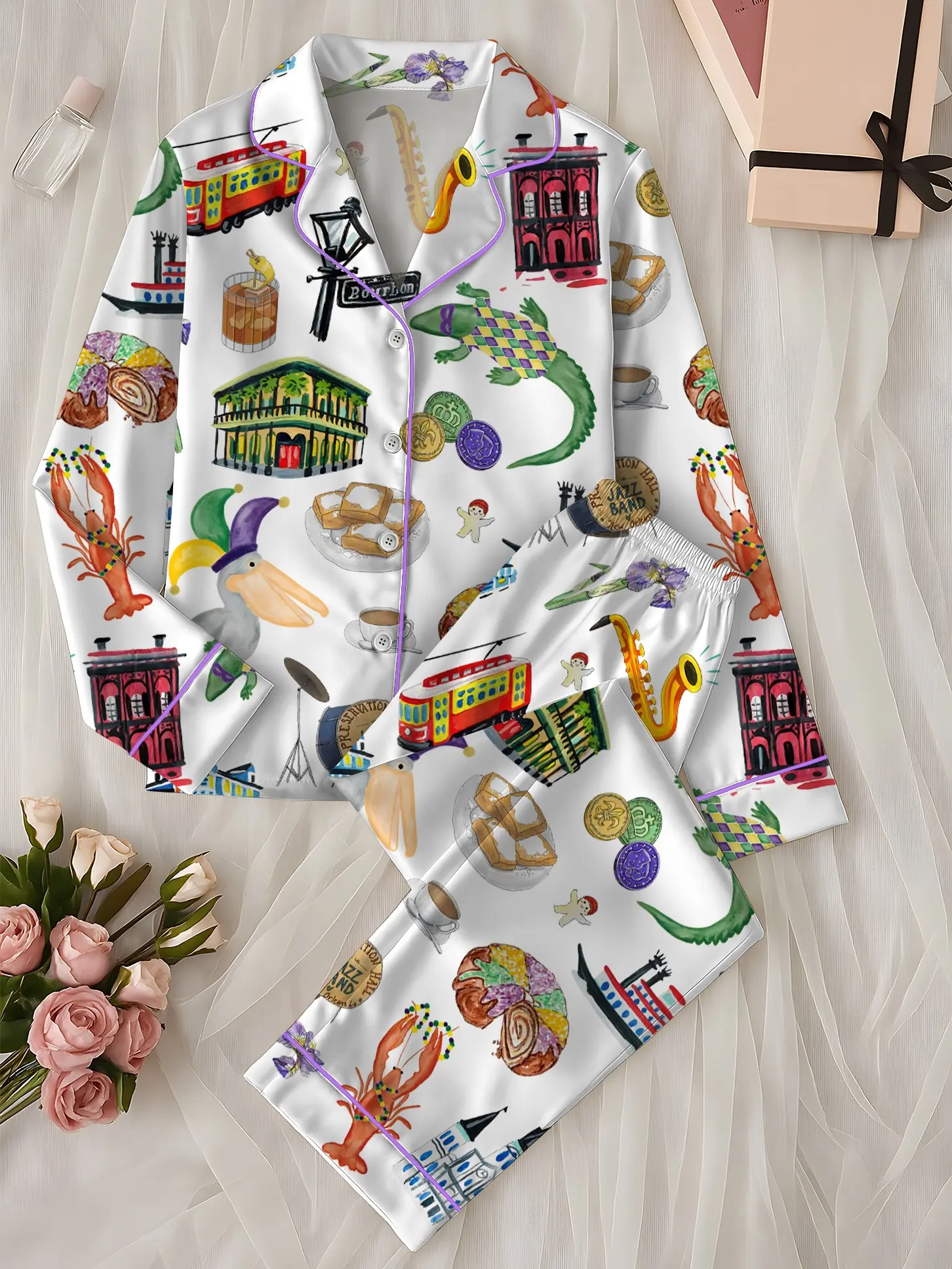 Mardi Gras Satin Pajama Set for Women with Colorful Mask, Beads, and Jazz Print – Fun New Orleans Themed Sleepwear for Party Lovers
