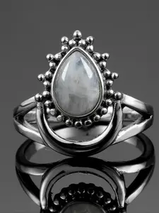 Labradorite Ring for Women, Statement Rings, Teardrop Gemstone with Iridescent Flash & Beaded Crescent Band, Vintage Boho Sterling Silver Jewelry, Unique Rings