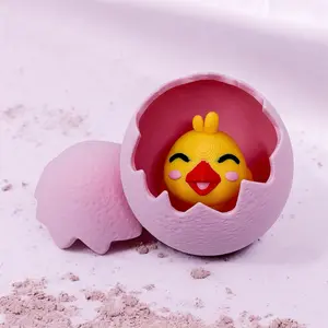 3D Printed Articulated Chicken & Egg Fidget Toy - Stress Relief Item with Wiggling Chicken Inside Egg, Unique Desk Companion for Classic & Novelty Toy Enthusiasts