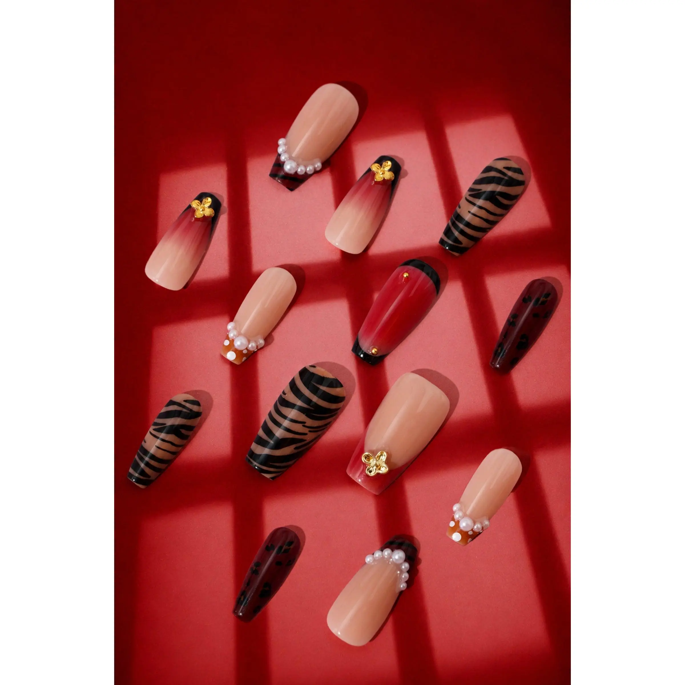 KATSEYE | ANIMAL – COFFIN PRESS-ON NAILS