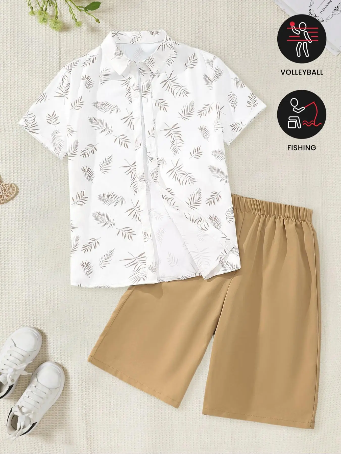 Boy's Palm Tree Print Short Sleeve Shirt & Solid Shorts Two-Piece Set, Casual Summer Outfits Clothes for Kids Outdoor Holiday Vacation, Kids Clothing
