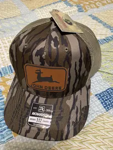 CLASSIC JOHN DEERE INTERNATIONAL TRACTOR PATCH Richardson 112 SNAPBACK HAT CAP