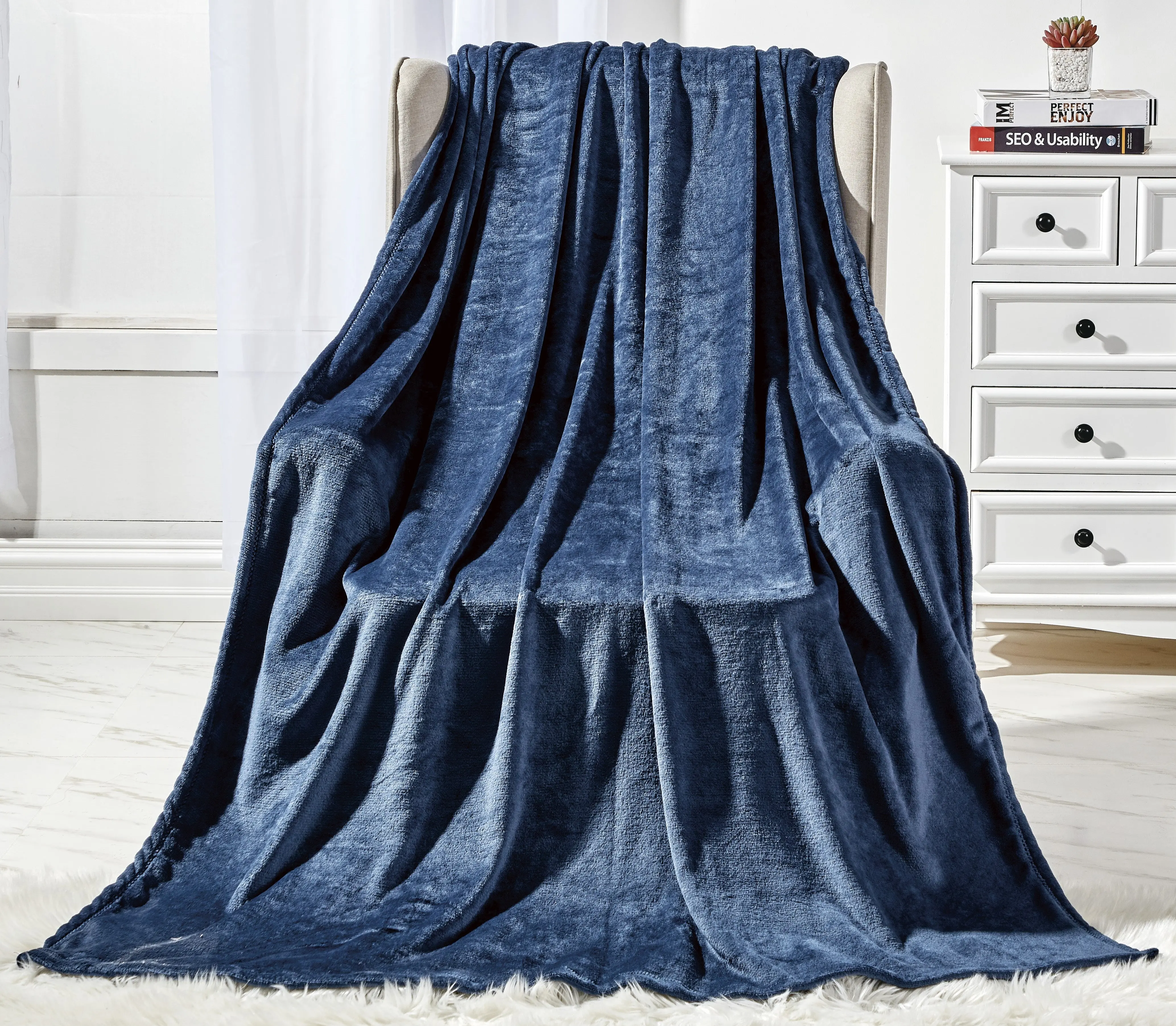 Mocassi Plush All-Season Lightweight Polyester Blanket - Silky-Soft Velvety Touch, Breathable, 50in x 60in, Home Decor Blanket