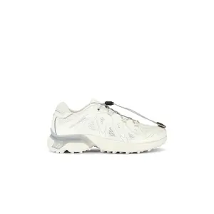 Salomon XT-Whisper Void Sneaker in Vanilla Ice, Vanilla Ice & FTW Silver Vanilla Ice & Footwear Silver