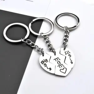 Family Love Fragment Cute Keychain,Summer Fashion Letter Pattern Engraved Ring & Heart Shape Pendant Key Holder & Key Fob for Car Key, Jewelry Accessories,Valentine's Day
