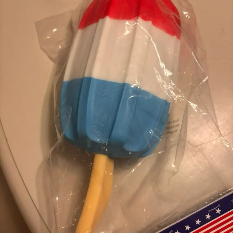 Squishy rocket pop toy