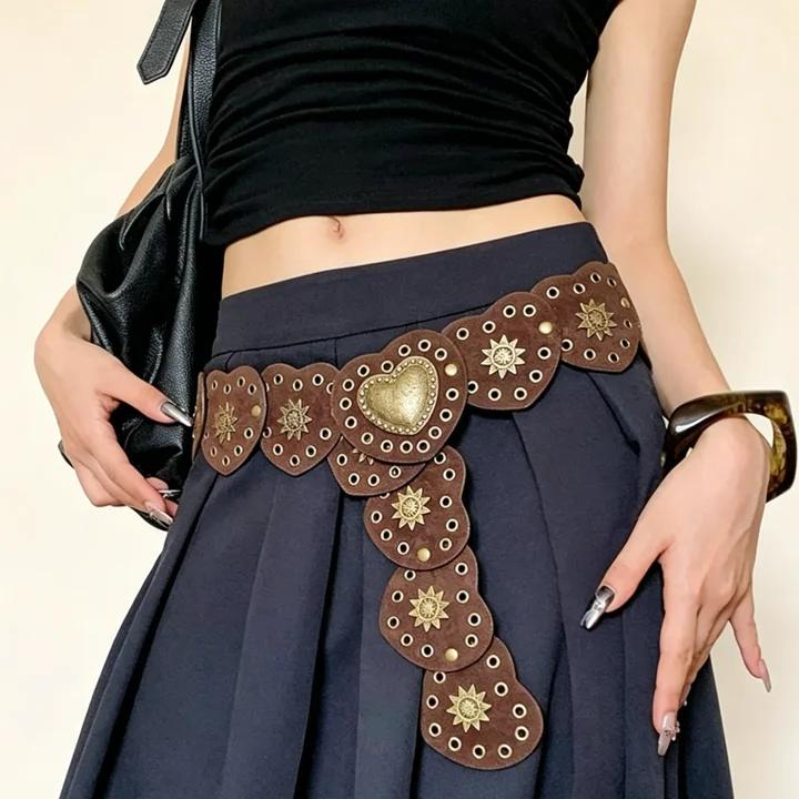 Women’s Y2K Style Belt – Vintage Personalized Heart Buckle, Hollow Metal Details, Wide Waistband for Jeans & Skirts, Trendy Daily Outfits & Party
