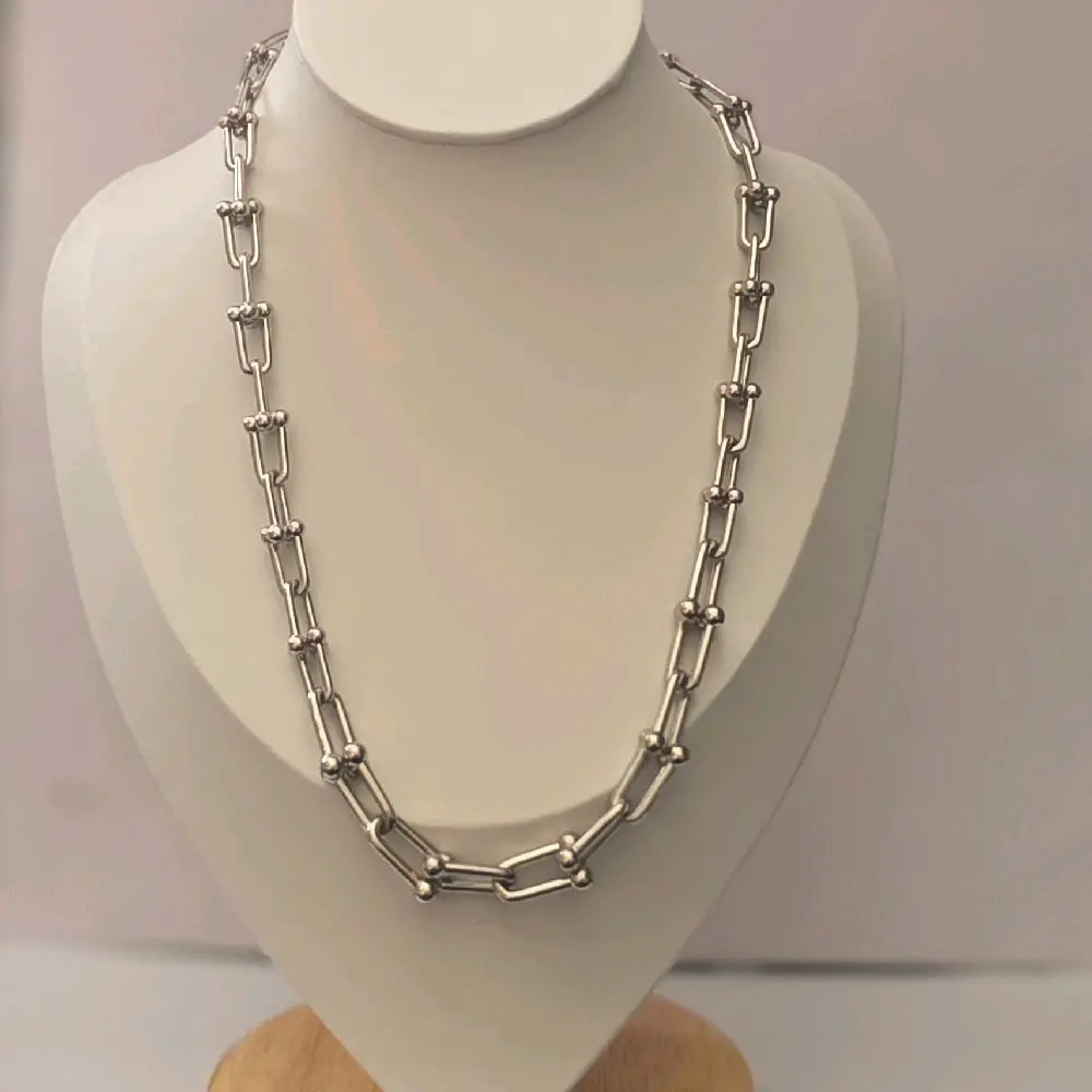 Tiffy Necklace - Elegant Silver Chain Design for Everyday Wear