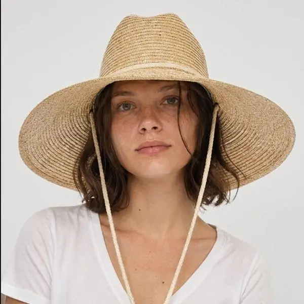 Structured lifeguard-style hat in fine wheat straw