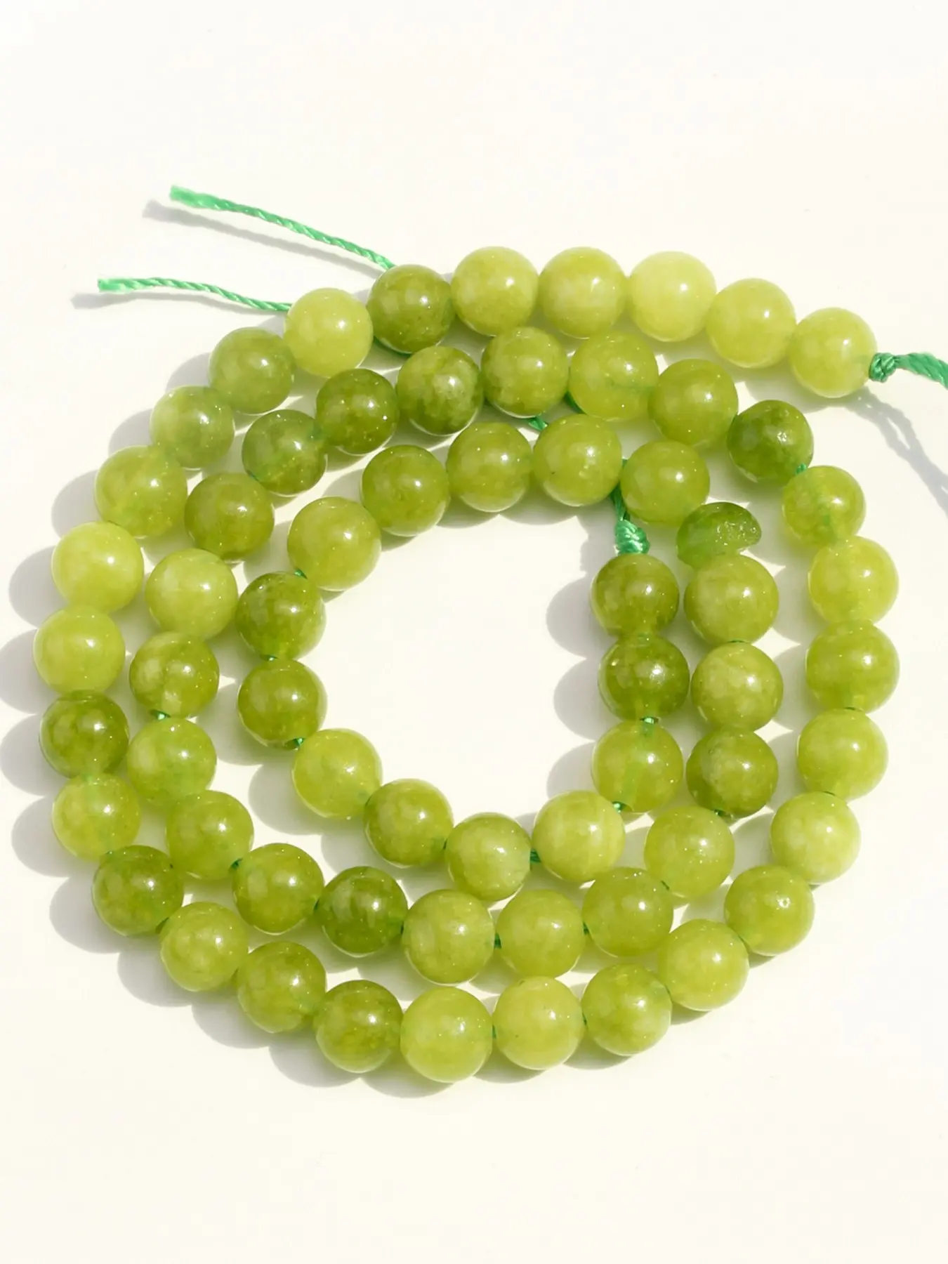 Peridot Natural Peridot Crystal Beads - 4/6/8/10mm Green Quartz Round Loose Beads, Crystal Beaded, Bead Assortment, for jewelry making, DIY Beading, DIY bracelets, necklaces, mobile phone charms, Christmas gift accessories, 15-inch strand