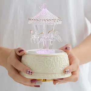 Crystal Rotating Carousel Music Box, Elegant Decorative Musical Gift, Perfect for Home Decor & Special Occasions, Unique Collectible Item