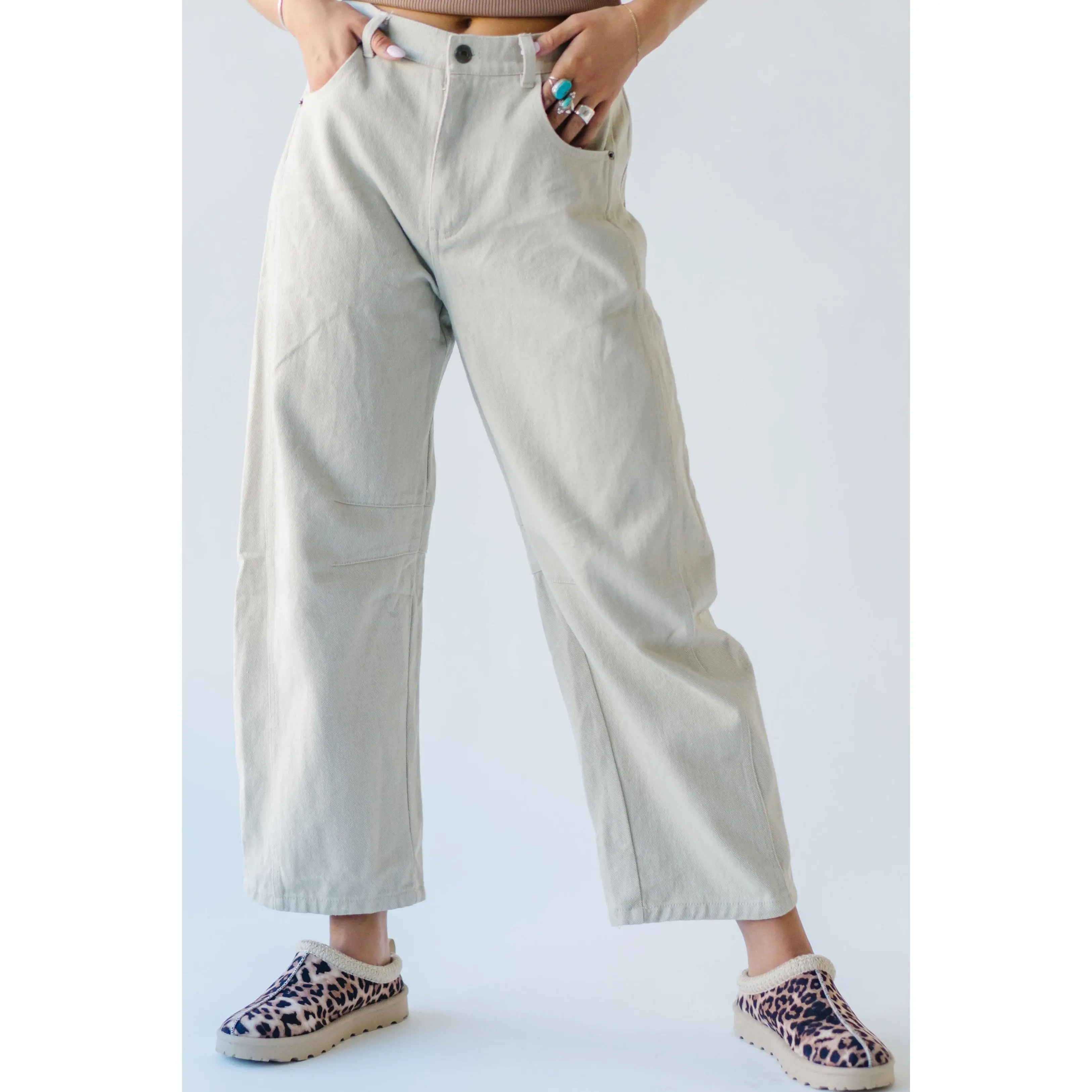 The Wolford Barrel Pant in Taupe
