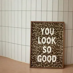 1pc You Look So Good Leopard Wall Art Picture Preppy Quote Prints Canvas Paintings Cheetah Poster Coquette Aesthetic Girly Decor For Bedroom, Living Room,Apartment ,Dorm Wall Decor Gift For Her Unframed