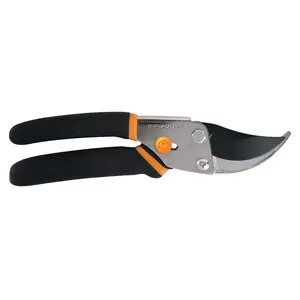 5/8 In. Cut Capacity Classic Bypass Hand Pruning Shears Fiskars