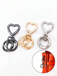 Heart Shaped Spring Clip Keychain, Convenient Dog Tag, Backpack Accessory, DIY Hanging Strap Connector, Outdoor Camping Hiking Accessories, Keychain For Bags