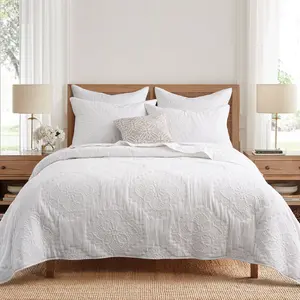 Muslin Stitch Quilt Set